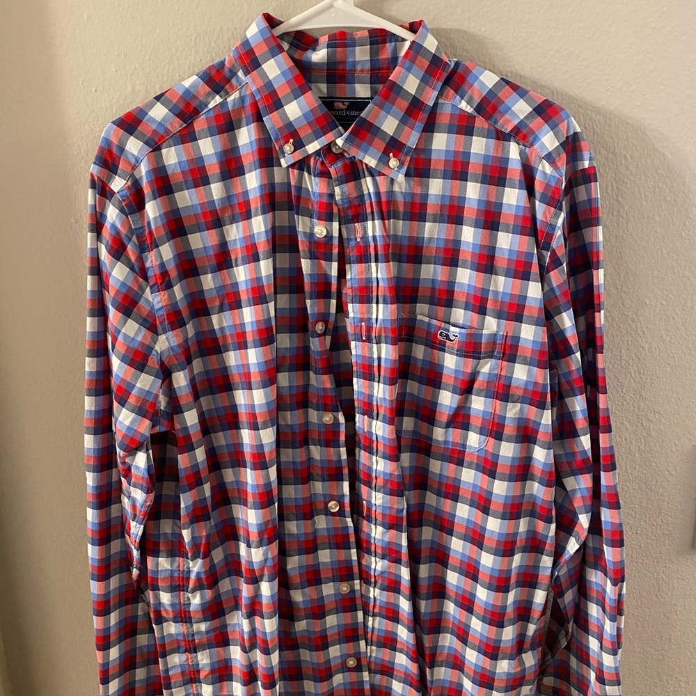 Vineyard Vines Performance shirt